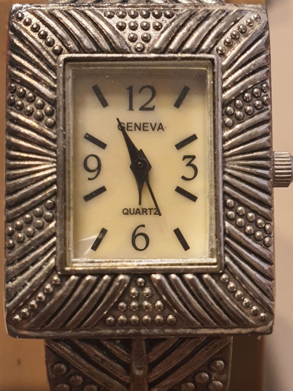 10/$20 Geneva Silver/MOP Stainless Steel Women's Cuff Watch
